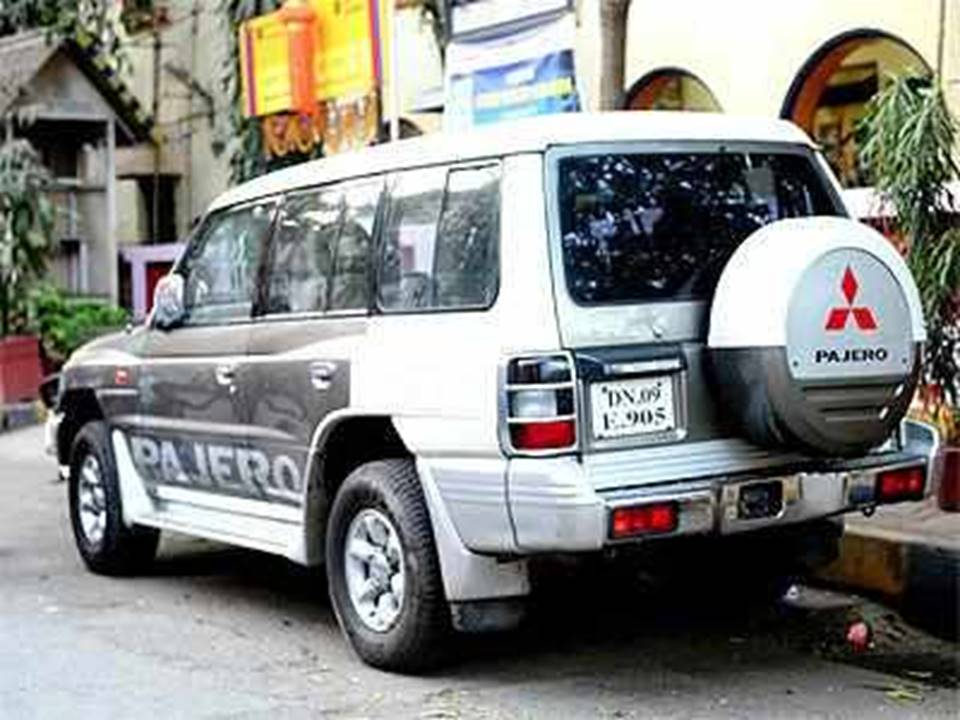 PAJERO MITSUBISHI DASHBOARD